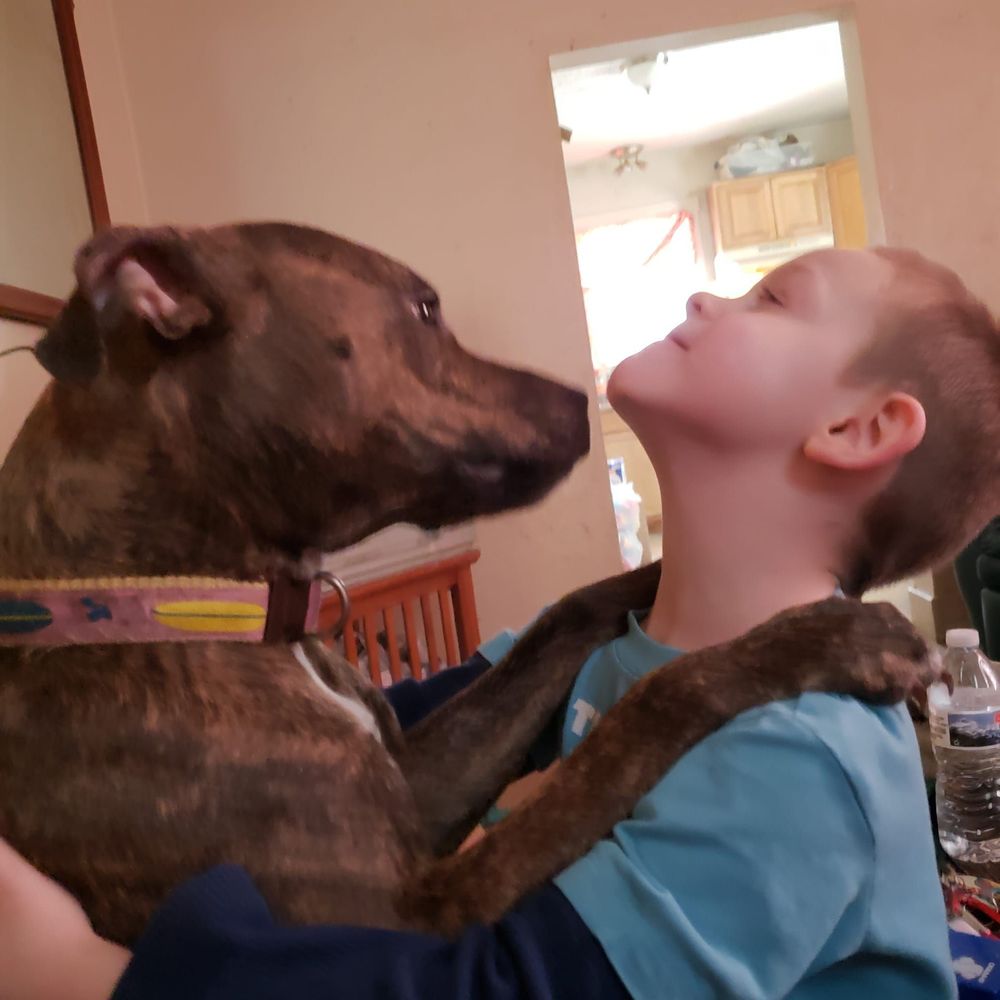 Meet your Posher, April